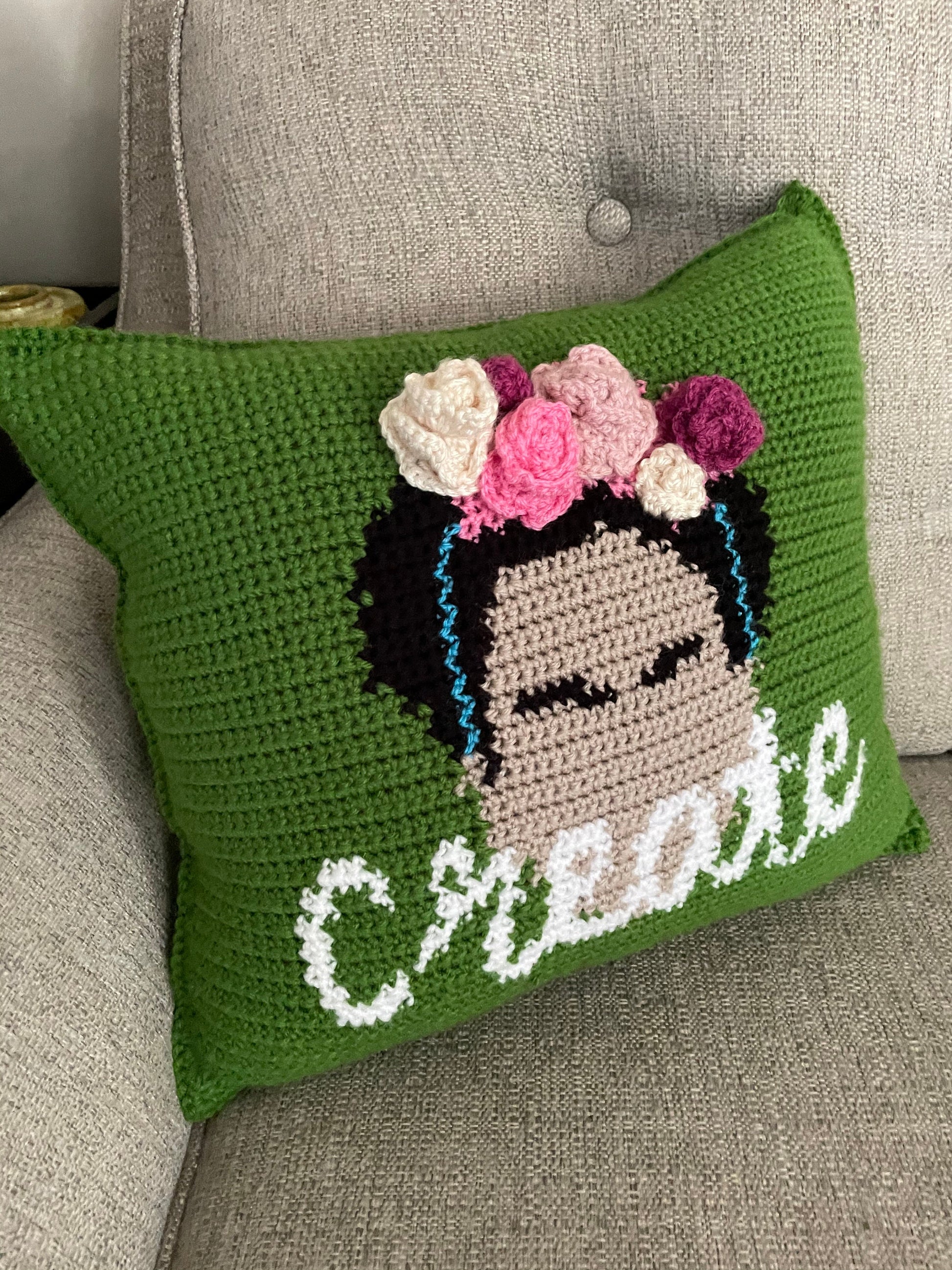 CROCHET PATTERN- Frida Pillow, Frida Kahlo Pillow