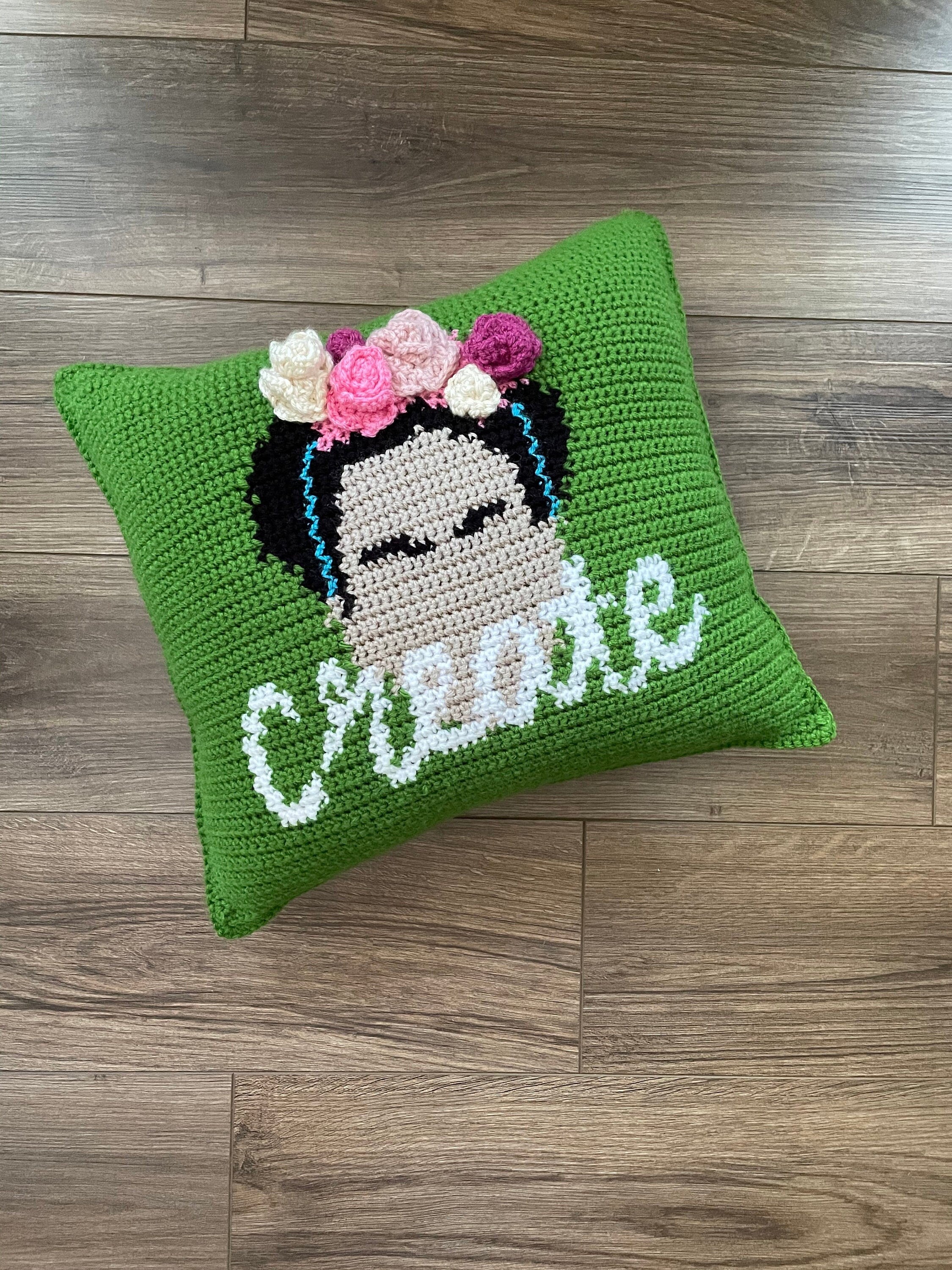 Super Chunky Crochet Pillow Project – Mama In A Stitch