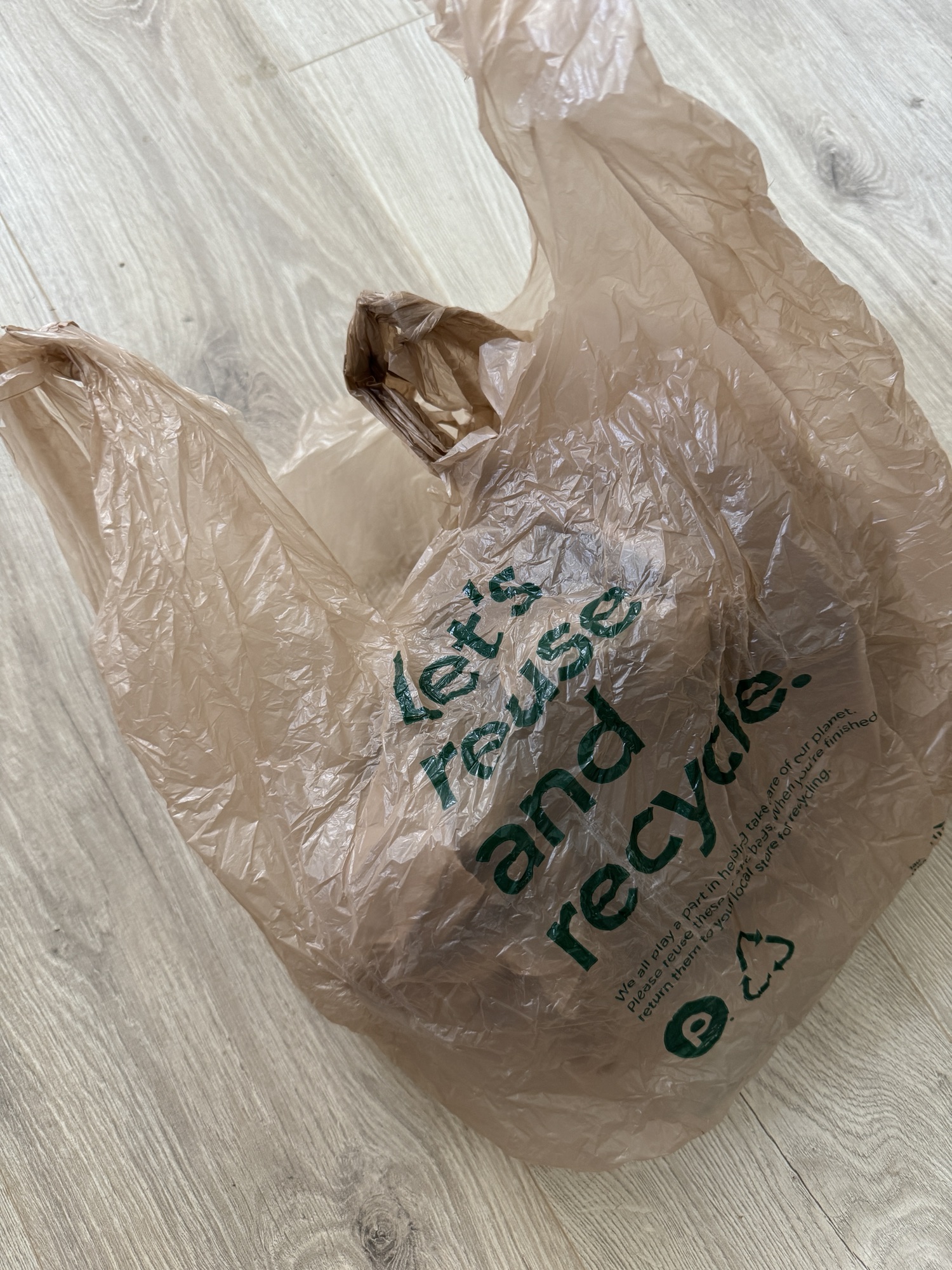 How to Make Single-Ply Plastic Yarn (Plarn) Out of Grocery Bags